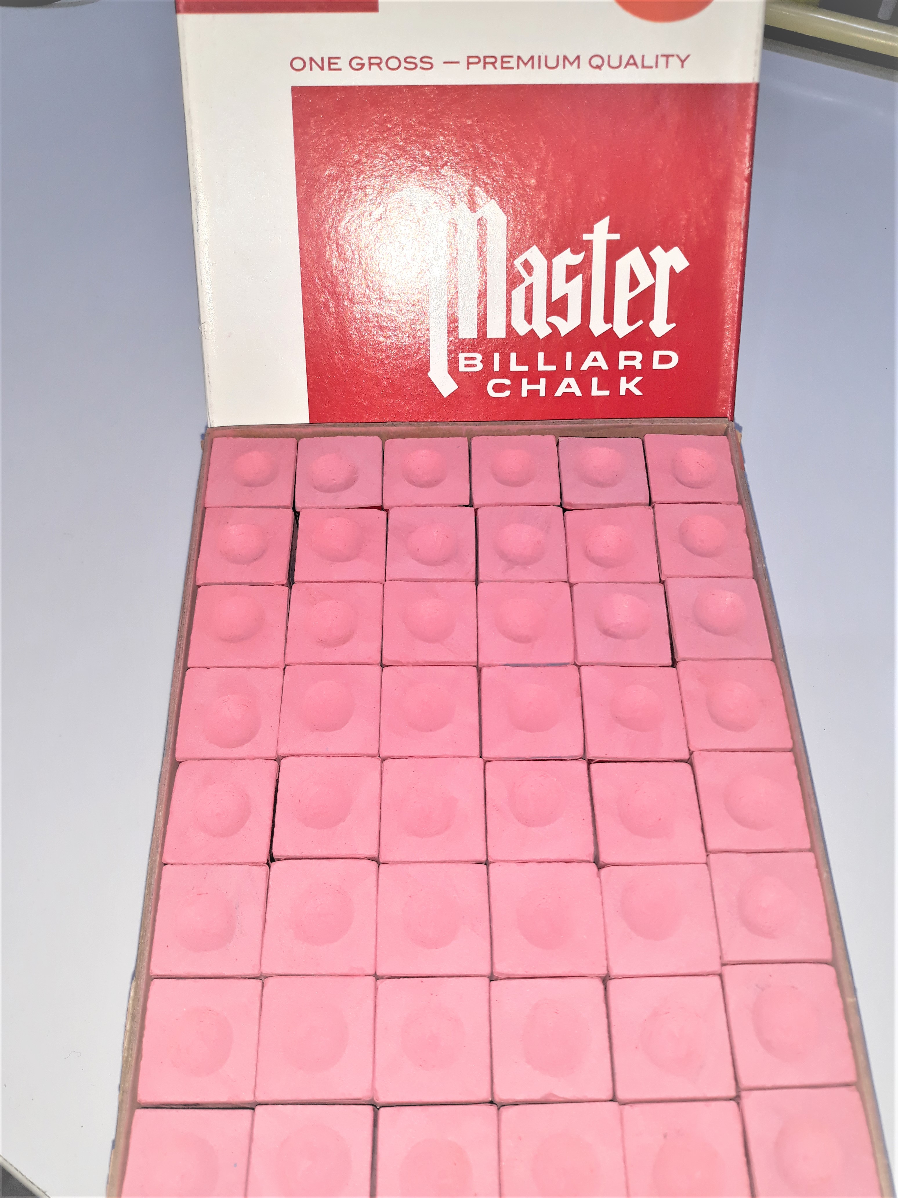 گچ بیلیارد مستر بسته 12 عددی